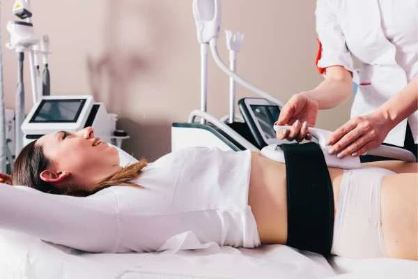 woman having body sculpting to help improve her body image and her mental health Huddersfield